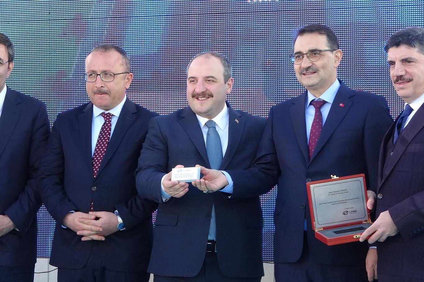 Türkiye'nin 'tek çinko, metal ve külçe üretimini yapacak' tesisin temeli atıldı Türkiye'nin 'tek çinko, metal ve külçe üretimini yapacak' tesisin temeli atıldı